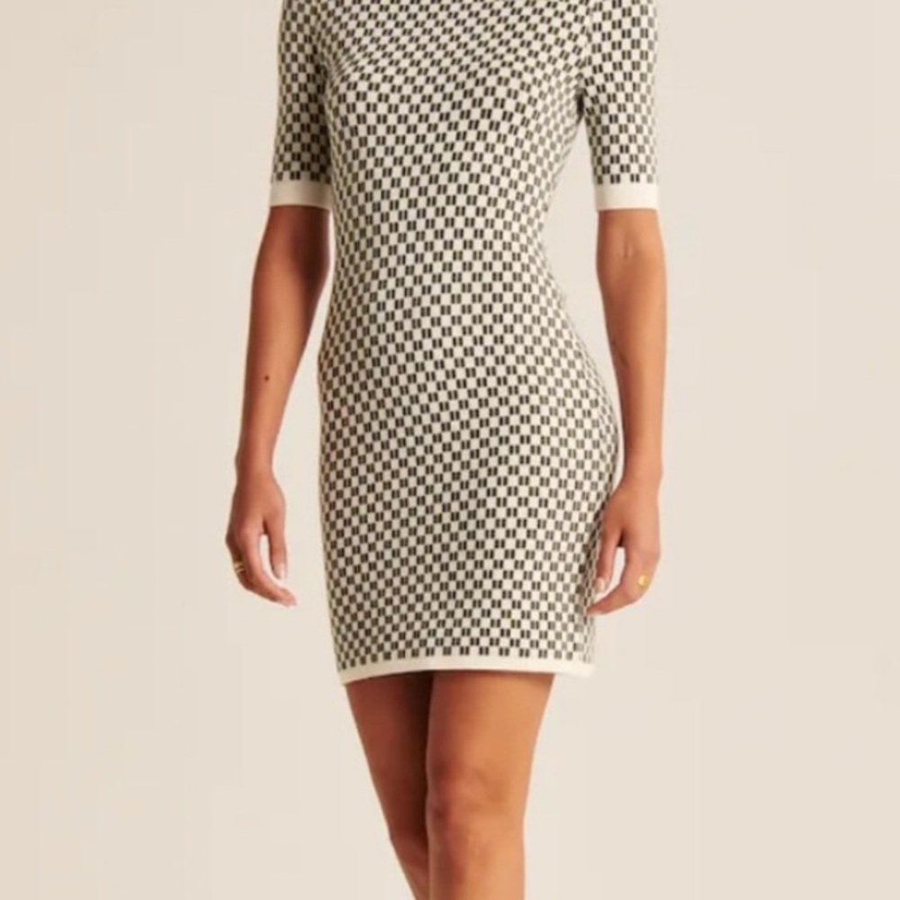 Green and White Checkered Knit Bodycon Dress
